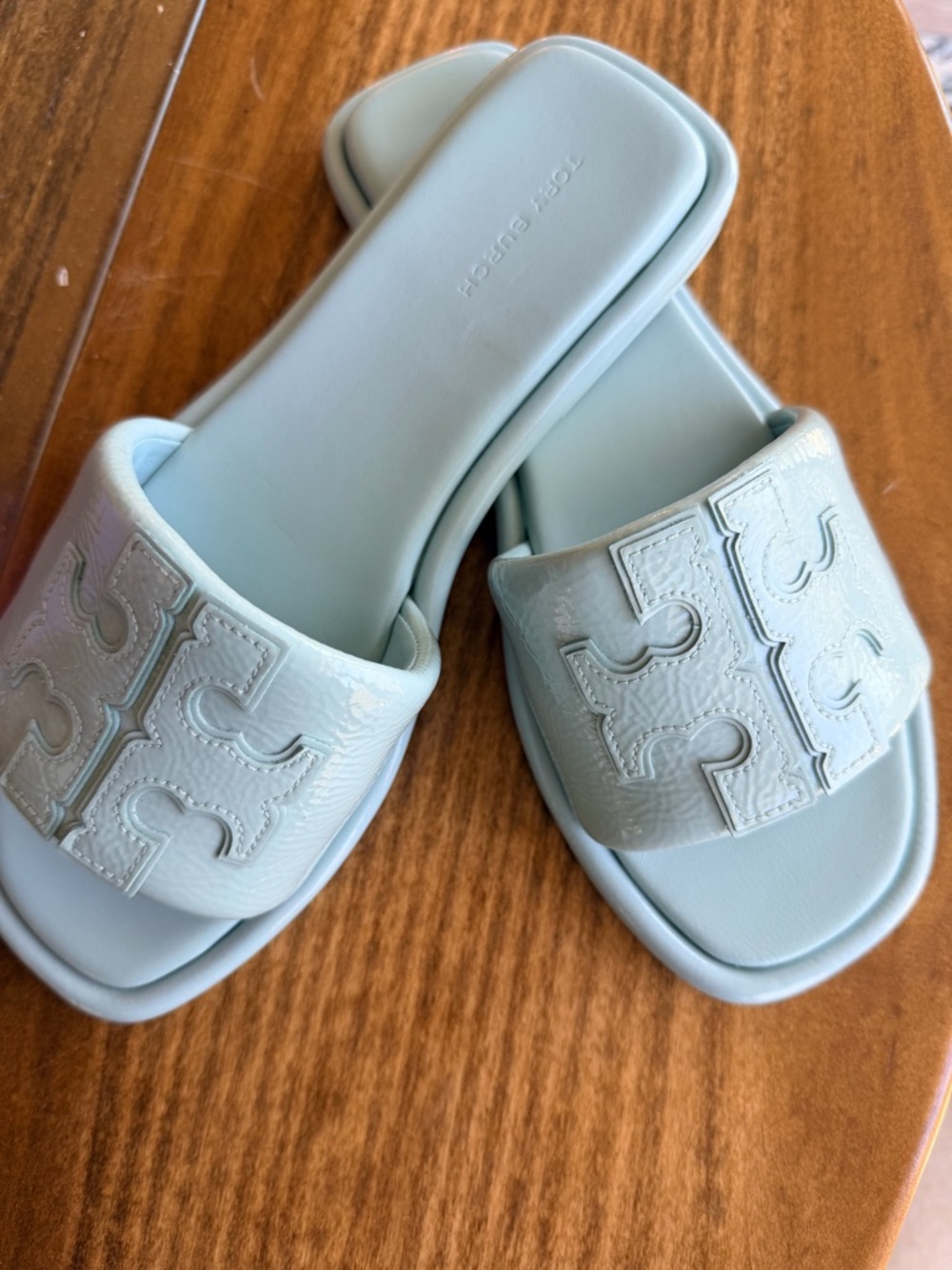 Tory Burch Misty Aqua Logo Slide Sandals size 7